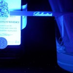 Ballantines - straw in UV light